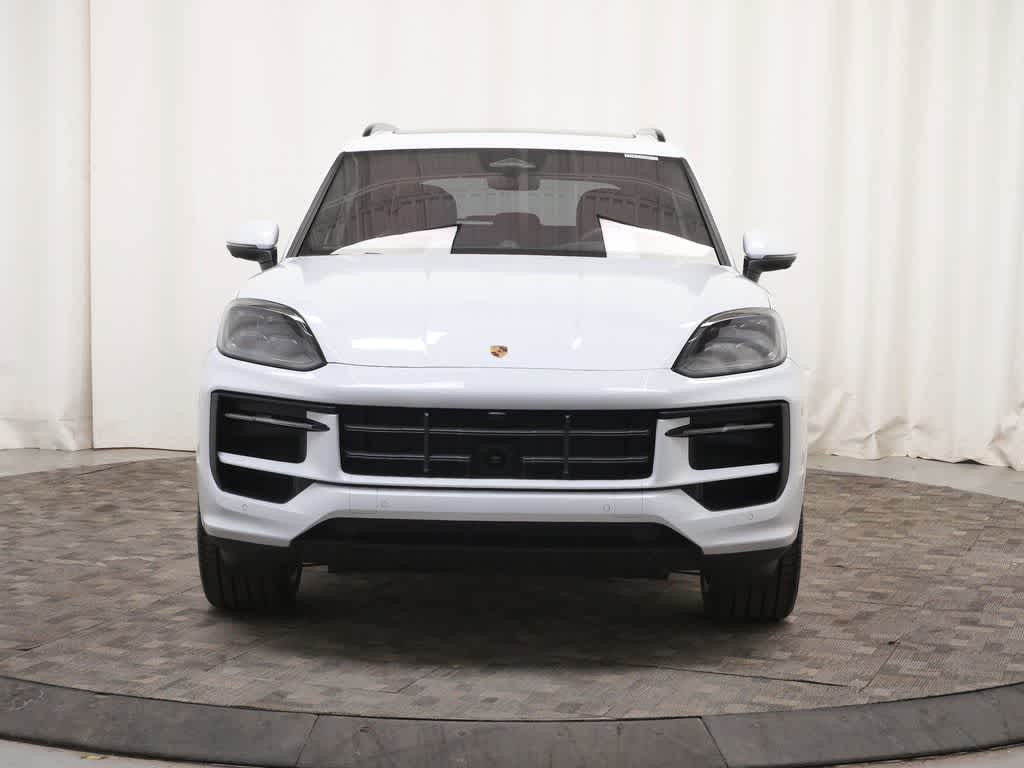 Thumbnail: 2026 Porsche Cayenne - 10