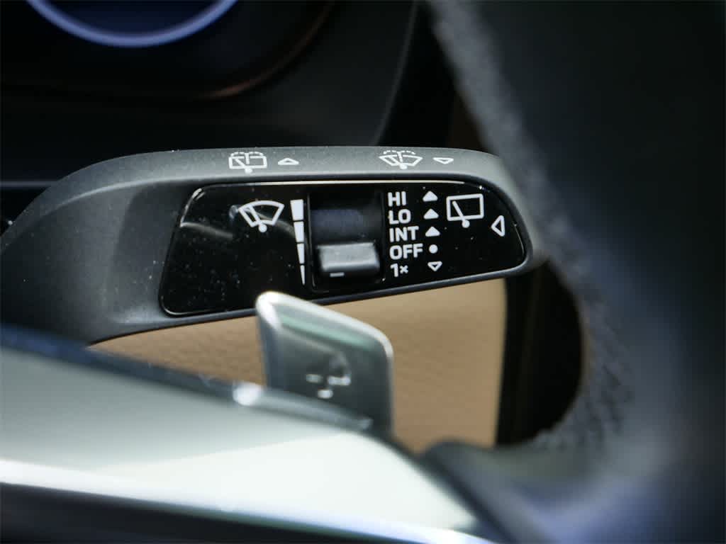 Thumbnail: 2023 Porsche Cayenne - 23