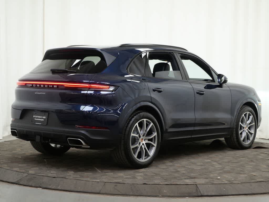 Thumbnail: 2026 Porsche Cayenne - 7