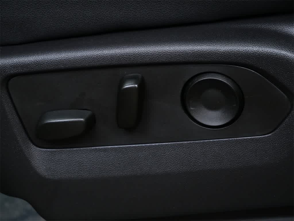 Thumbnail: 2023 Chevrolet Silverado 1500 - 12