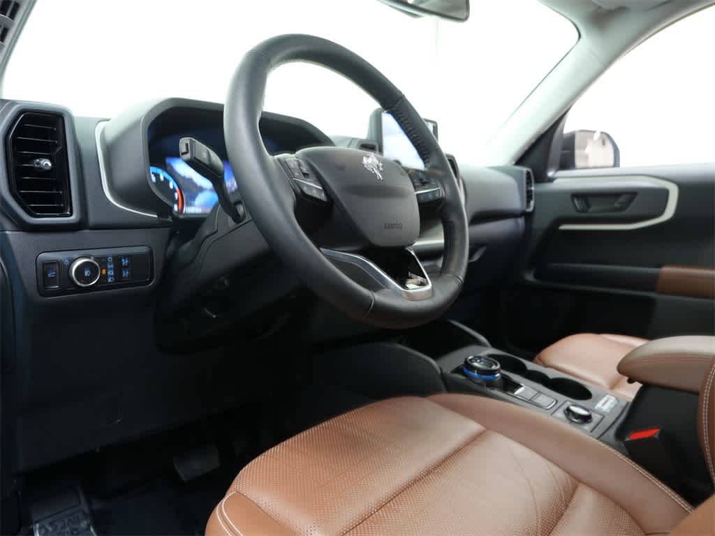 Thumbnail: 2023 Ford Bronco Sport - 4