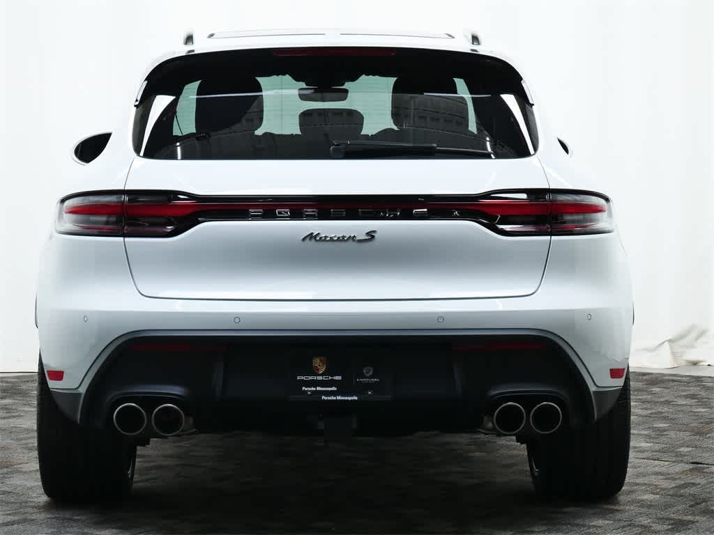 Thumbnail: 2025 Porsche Macan - 4