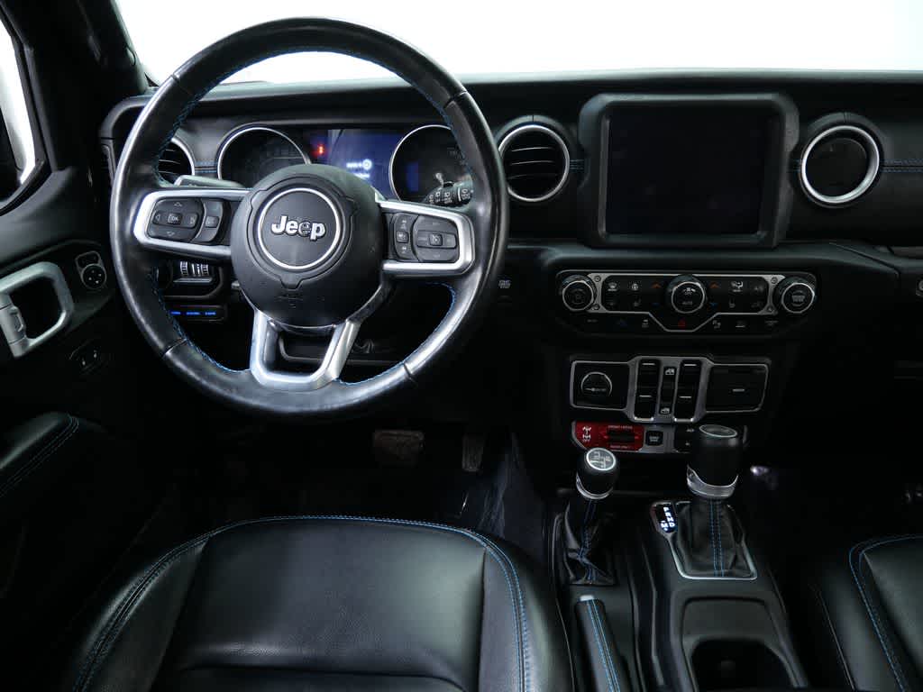 Thumbnail: 2022 Jeep Wrangler - 16