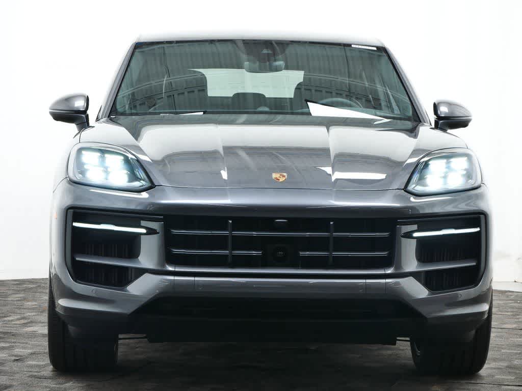 Thumbnail: 2026 Porsche Cayenne - 10