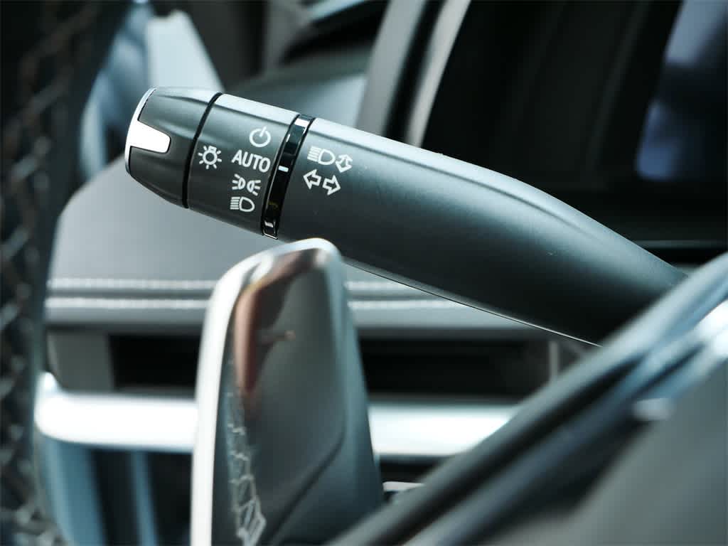 2023 Chevrolet Corvette 2LT 17