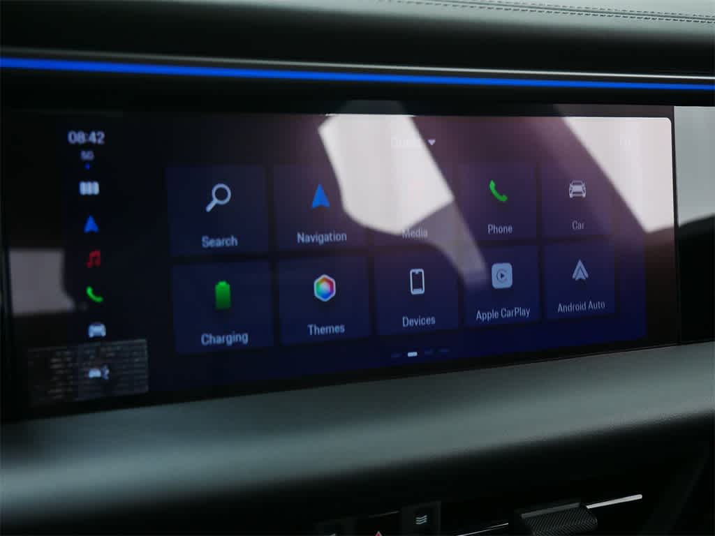 Thumbnail: 2025 Porsche Macan - 29