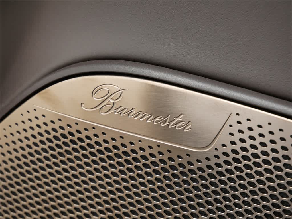 Thumbnail: 2025 Porsche Panamera - 18