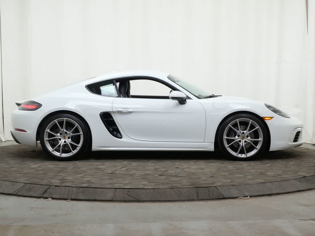 Thumbnail: 2023 Porsche 718 Cayman - 8