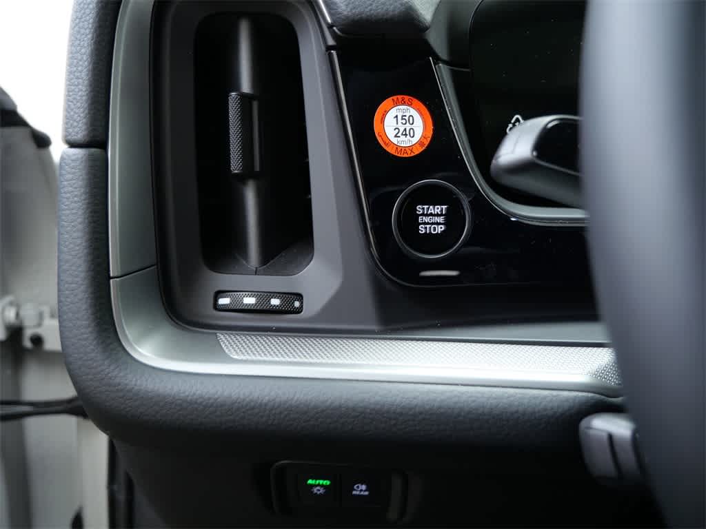 Thumbnail: 2026 Porsche Cayenne - 18