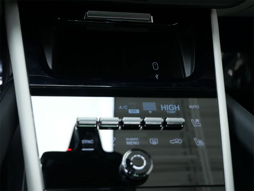 Thumbnail: 2026 Porsche Cayenne - 27