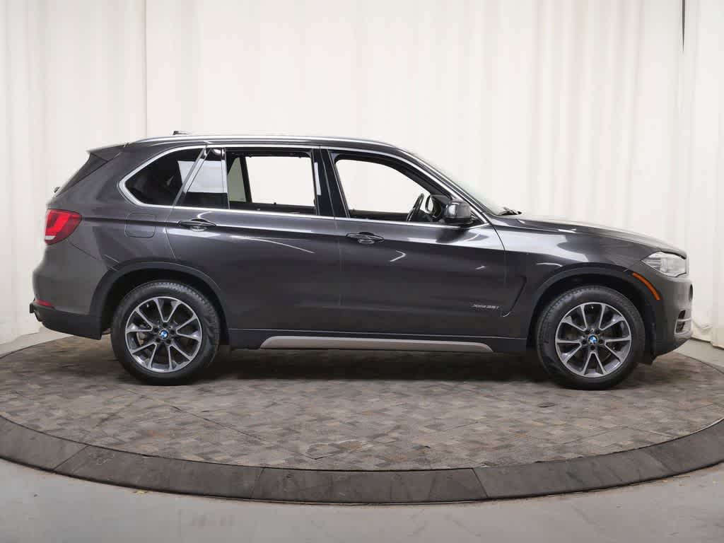 Thumbnail: 2017 BMW X5 - 8