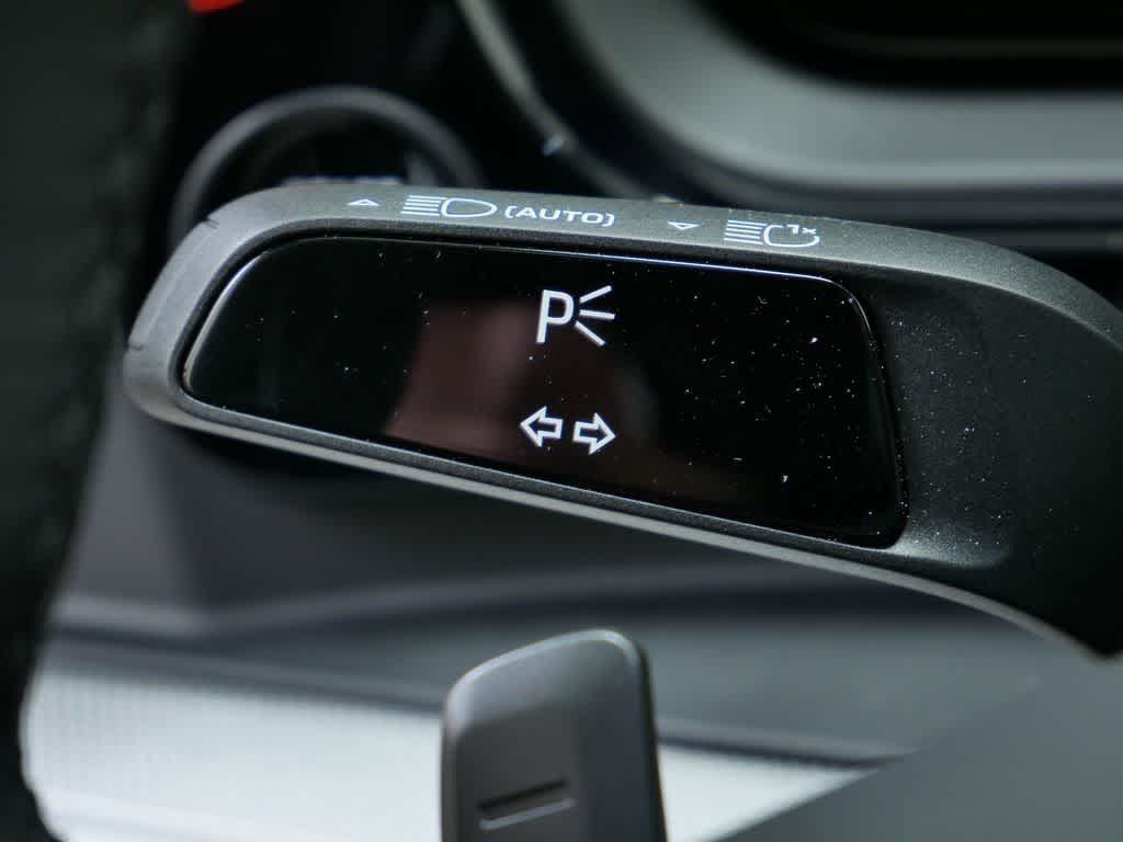 Thumbnail: 2026 Porsche Cayenne - 28