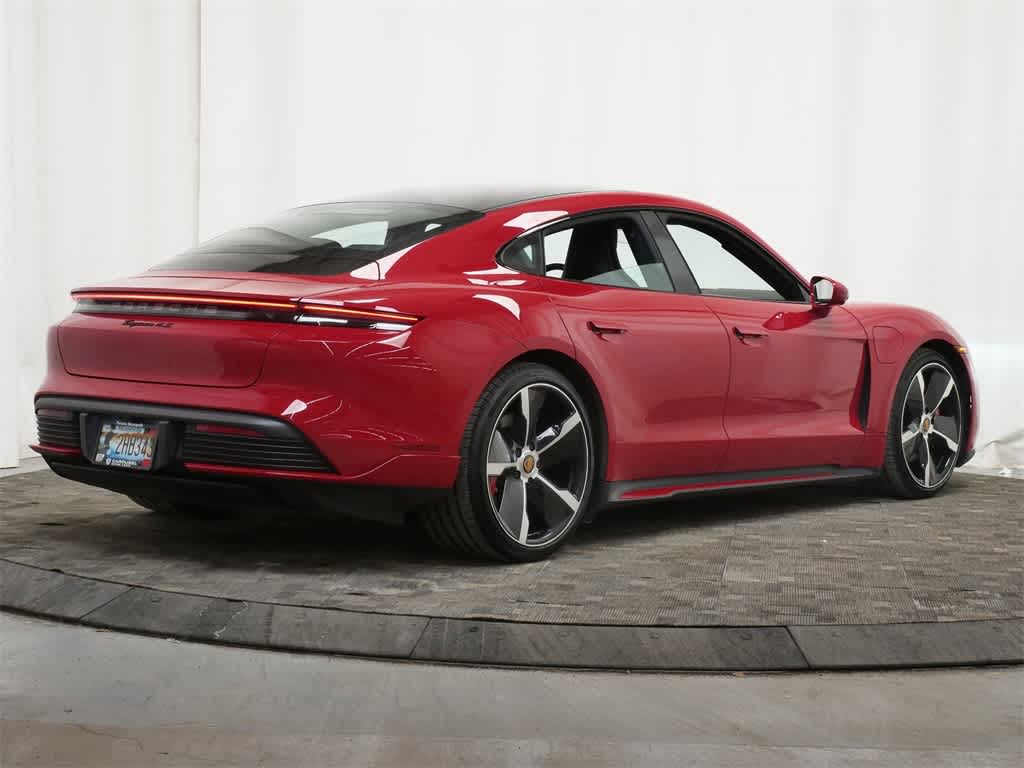 Thumbnail: 2020 Porsche Taycan - 7