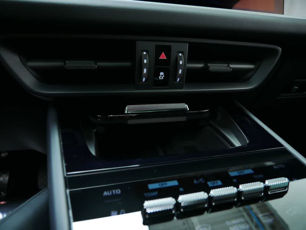 Thumbnail: 2026 Porsche Cayenne - 27