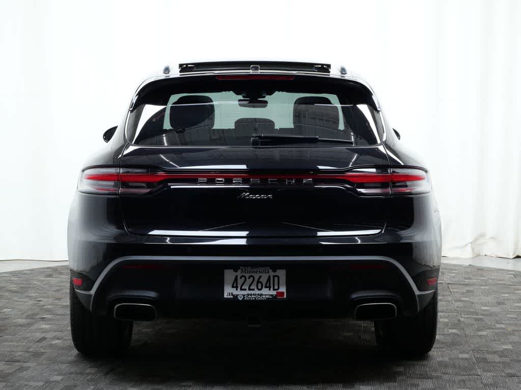 Thumbnail: 2025 Porsche Macan - 6