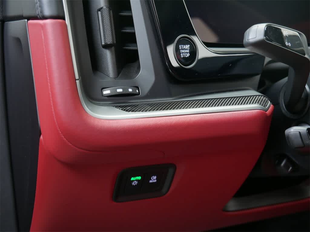 Thumbnail: 2025 Porsche Cayenne - 18