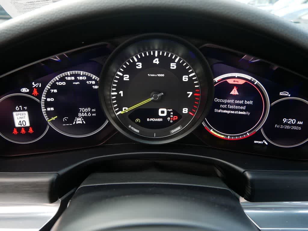 Thumbnail: 2023 Porsche Panamera - 29