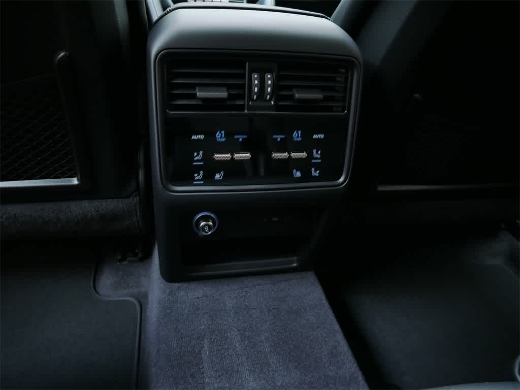 Thumbnail: 2025 Porsche Cayenne - 16