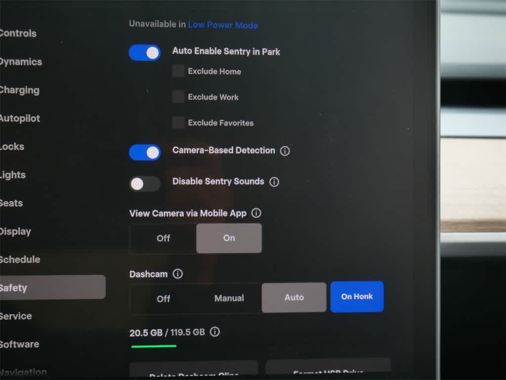 Thumbnail: 2023 Tesla Model Y - 26