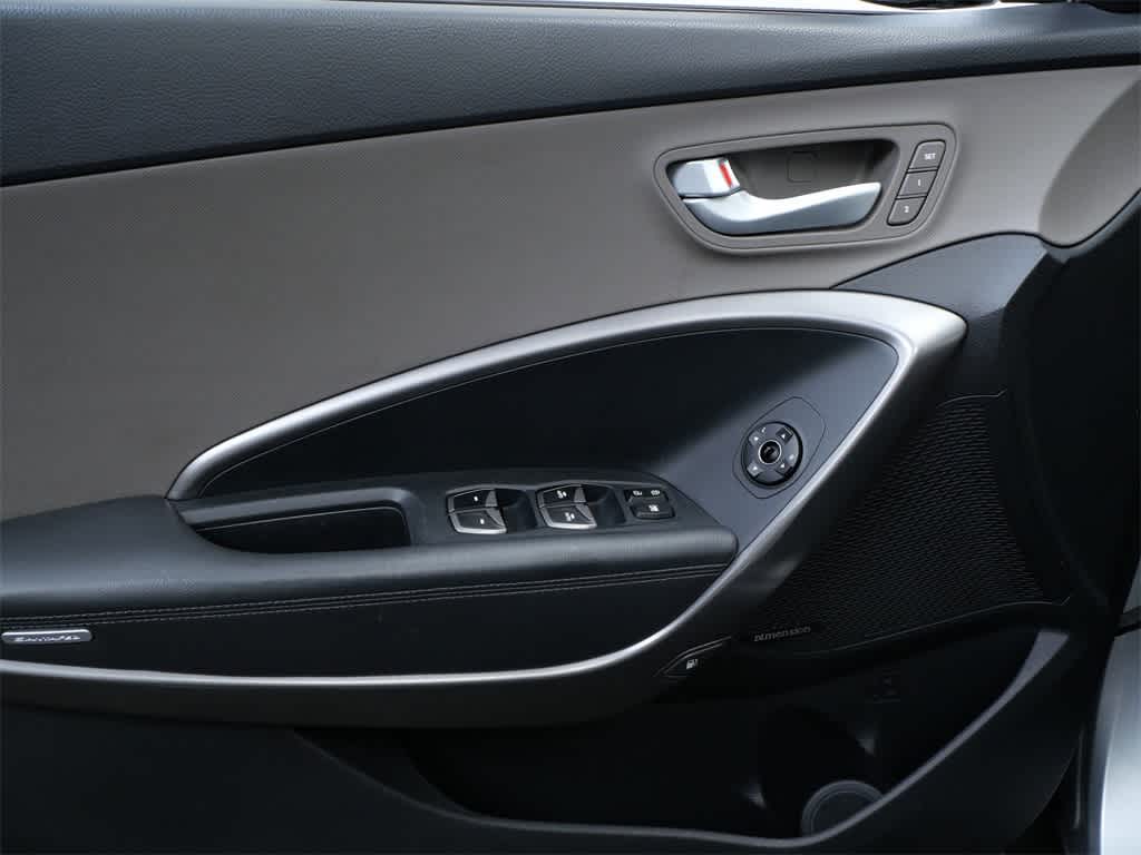Thumbnail: 2015 Hyundai Santa Fe - 18