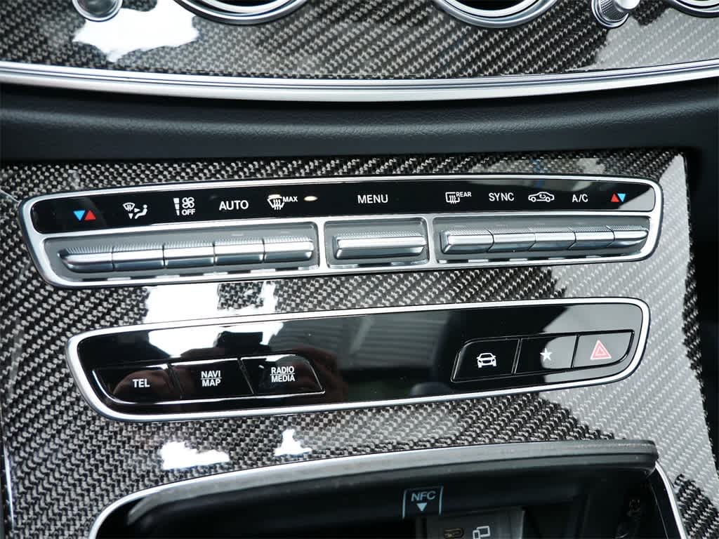 Thumbnail: 2021 Mercedes-Benz E-Class - 24