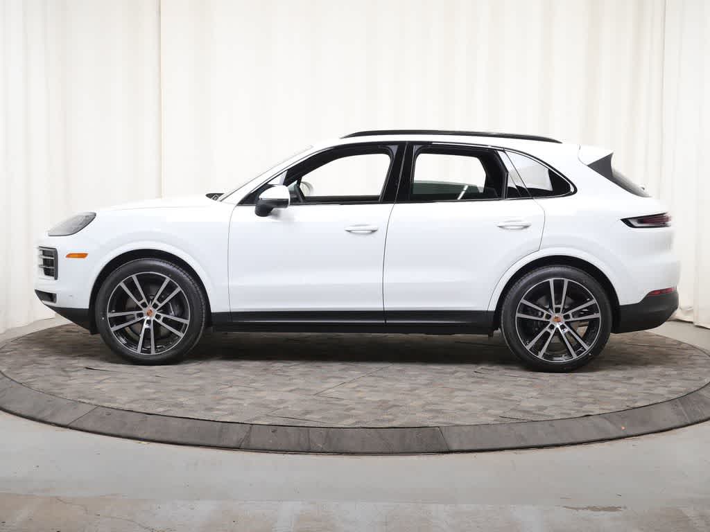 Thumbnail: 2026 Porsche Cayenne - 2