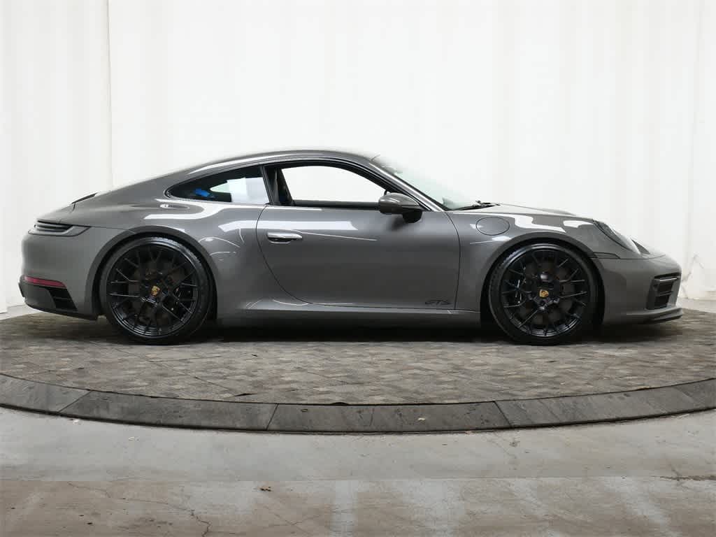 Thumbnail: 2023 Porsche 911 - 8