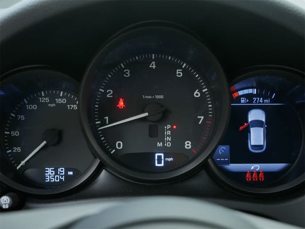 Thumbnail: 2025 Porsche Macan - 26