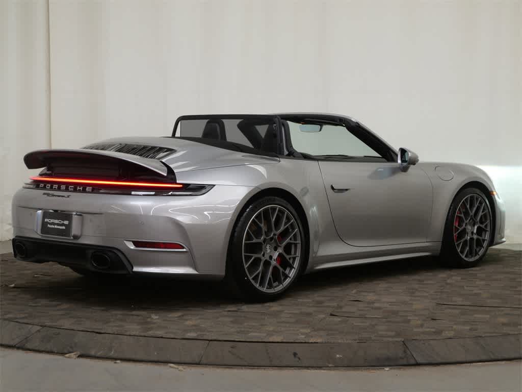Thumbnail: 2026 Porsche 911 - 7