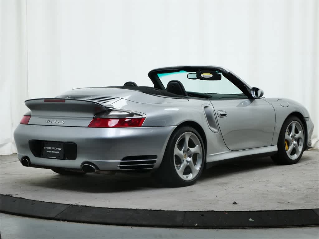 Thumbnail: 2005 Porsche 911 - 7
