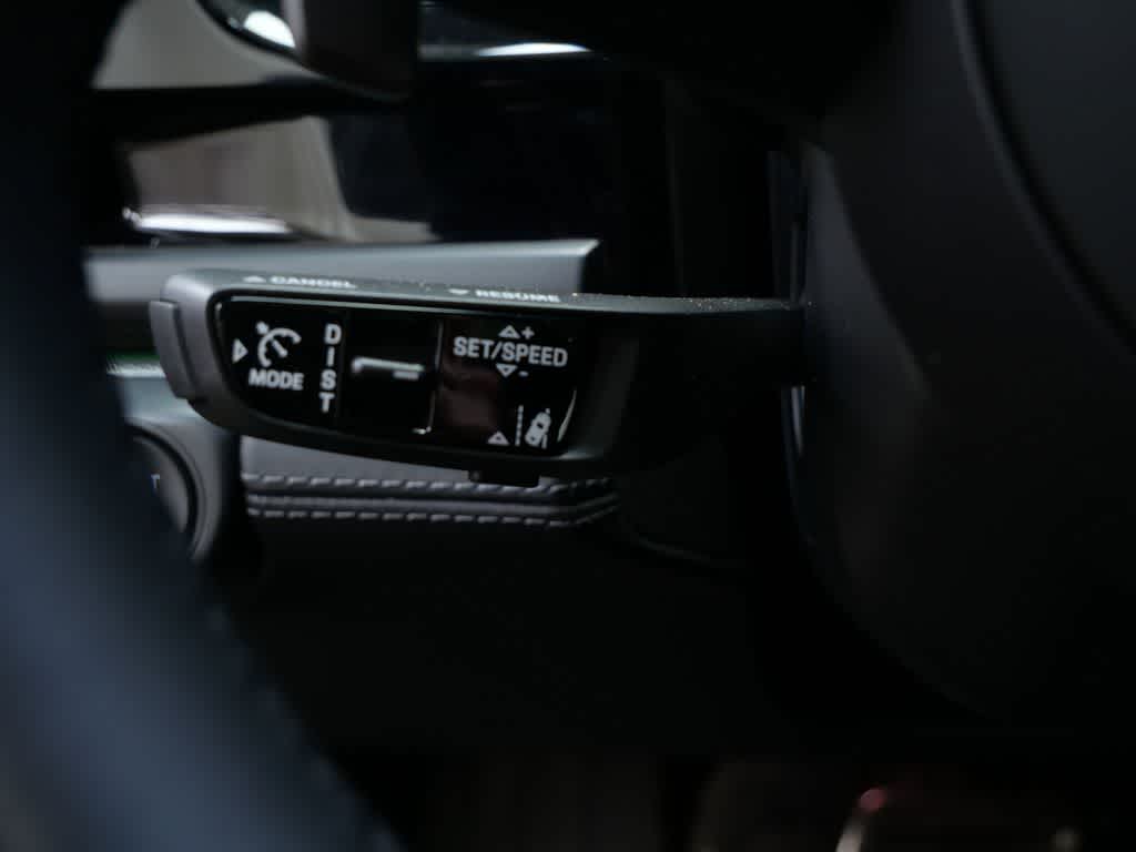 Thumbnail: 2025 Porsche Panamera - 22