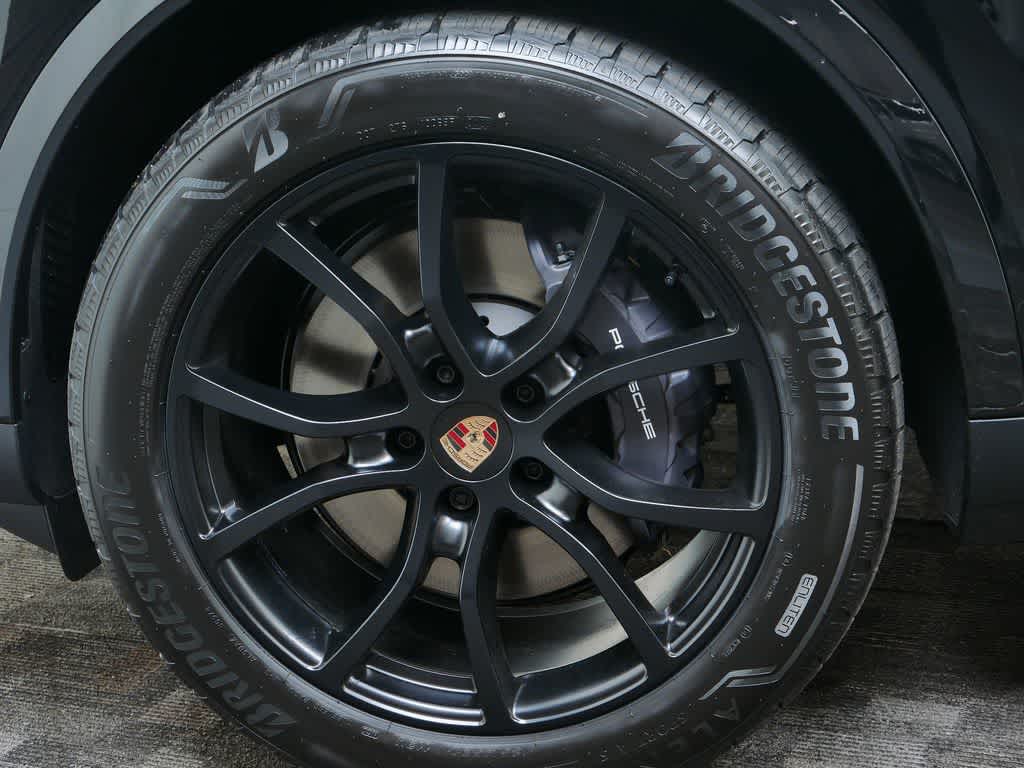 Thumbnail: 2026 Porsche Cayenne - 12