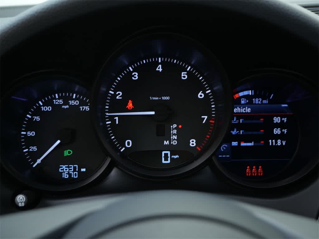 Thumbnail: 2025 Porsche Macan - 28