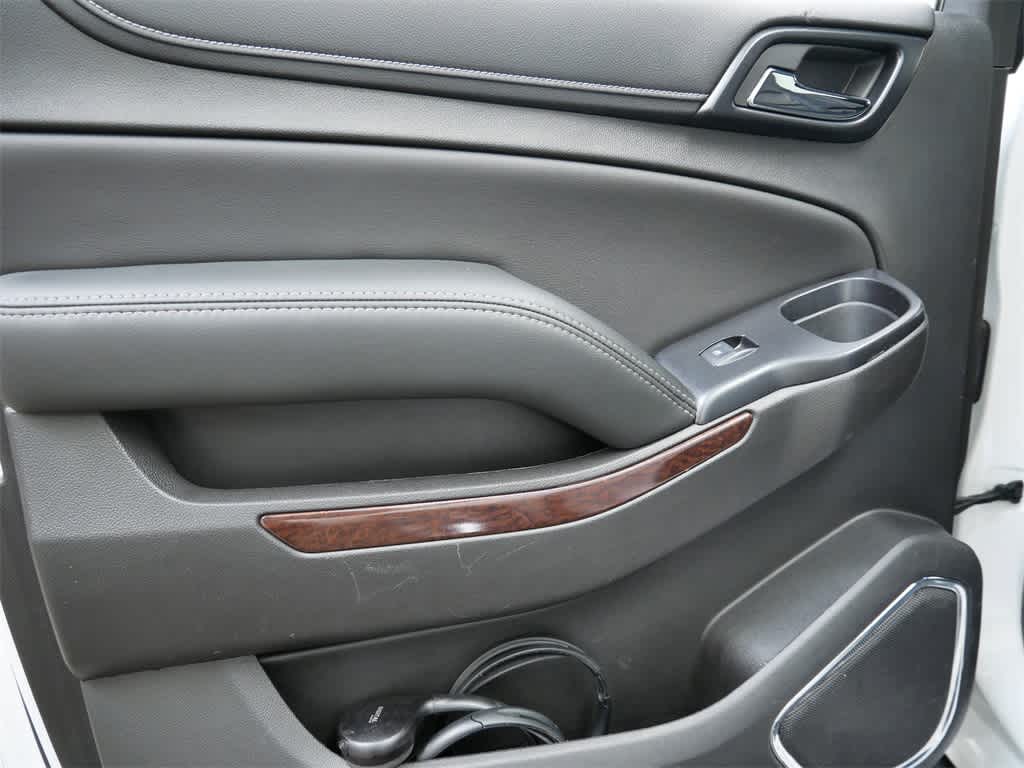 Thumbnail: 2018 GMC Yukon XL - 14