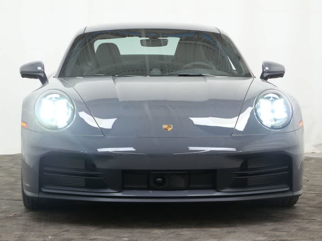 Thumbnail: 2026 Porsche 911 - 10