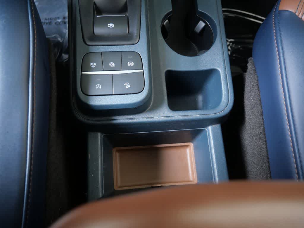 Thumbnail: 2022 Ford Maverick - 21