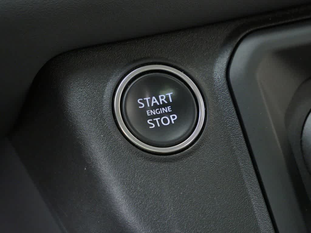 Thumbnail: 2024 Land Rover Defender - 24