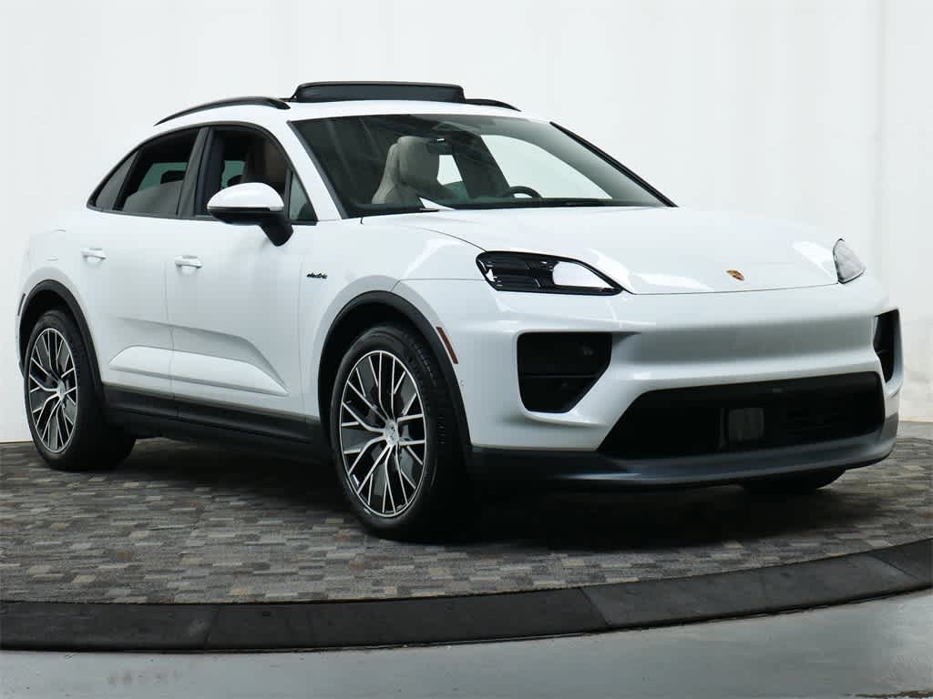 Thumbnail: 2025 Porsche Macan - 9
