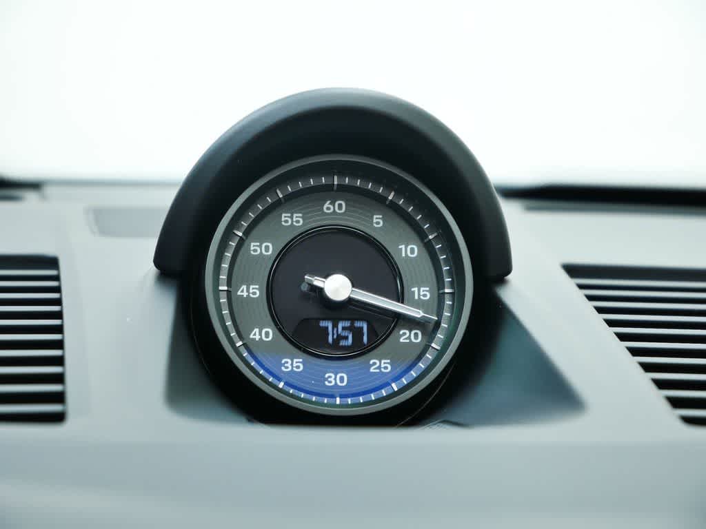 Thumbnail: 2026 Porsche 911 - 22