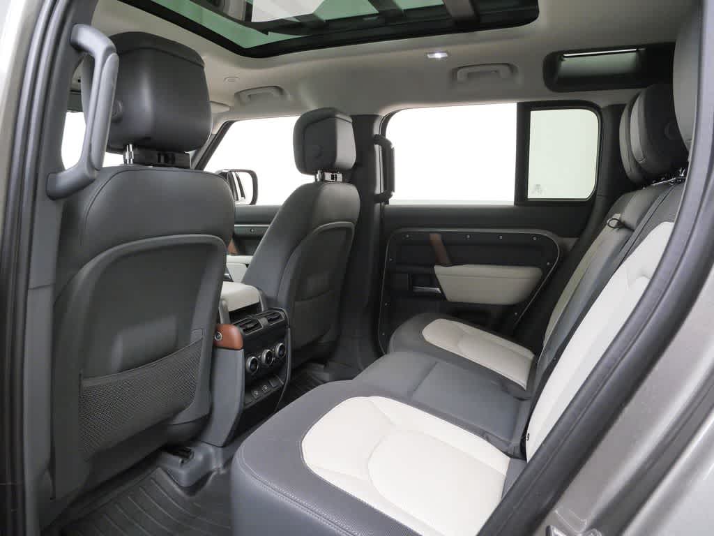 Thumbnail: 2024 Land Rover Defender - 14