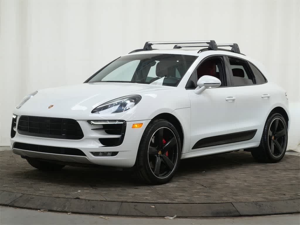 Thumbnail: 2015 Porsche Macan - 1