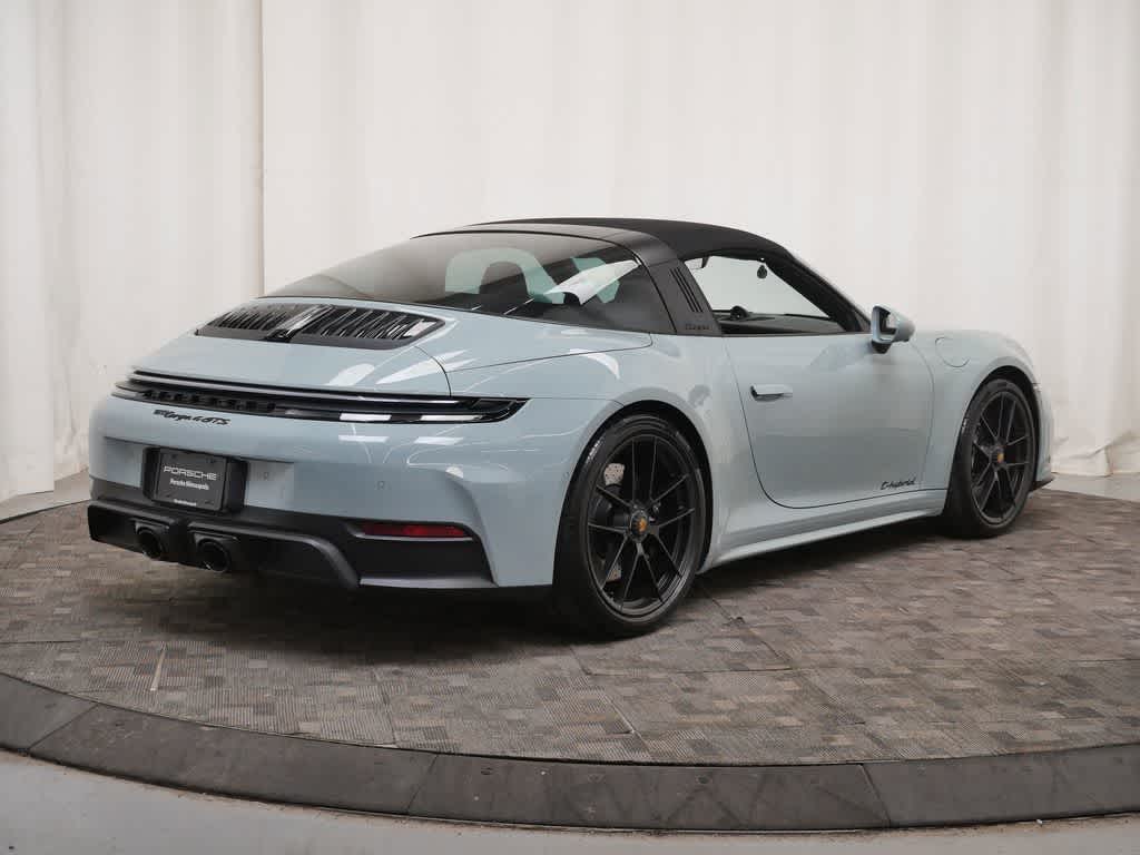 Thumbnail: 2025 Porsche 911 - 7