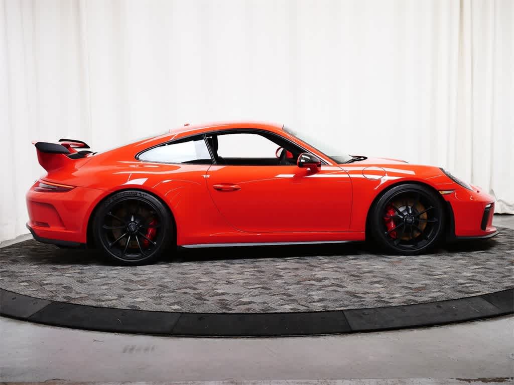Thumbnail: 2018 Porsche 911 - 8