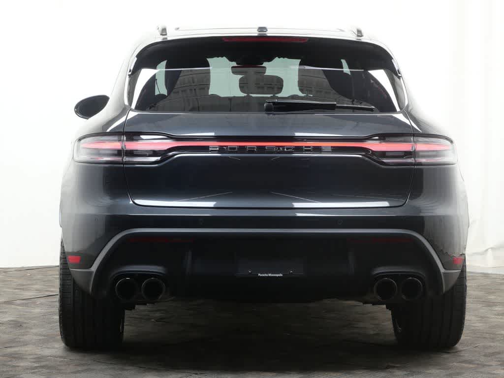 Thumbnail: 2026 Porsche Macan - 6