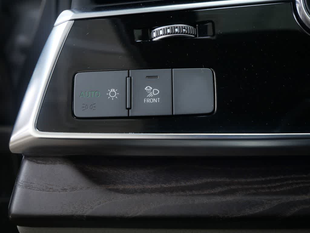 Thumbnail: 2021 Audi Q7 - 16