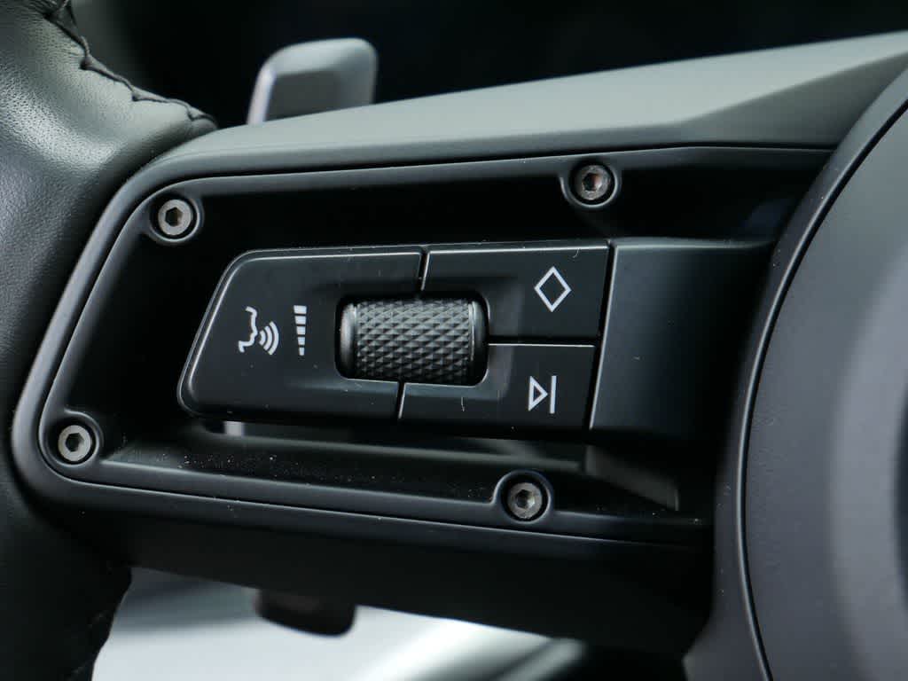 Thumbnail: 2025 Porsche Cayenne - 22