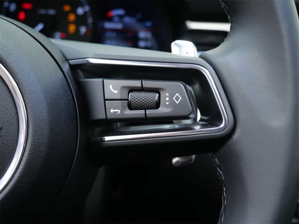 Thumbnail: 2025 Porsche Macan - 20