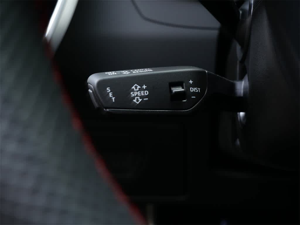 Thumbnail: 2026 Audi RS 6 - 18