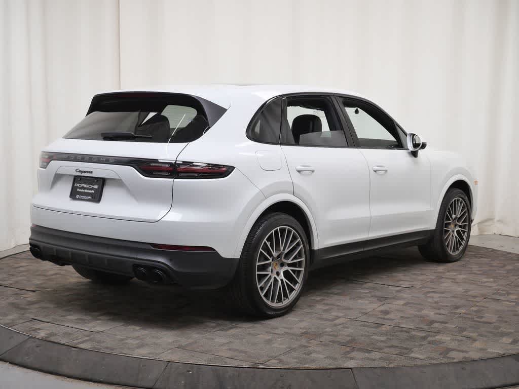 Thumbnail: 2022 Porsche Cayenne - 7
