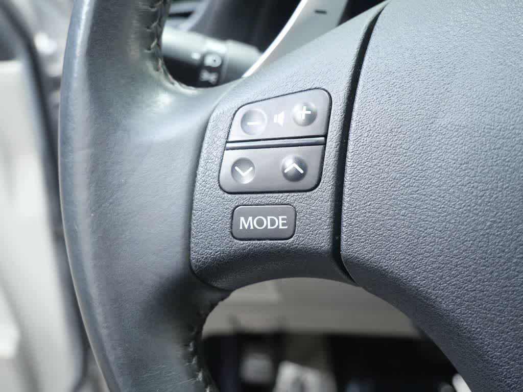 Thumbnail: 2010 Lexus IS - 18